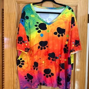 Colorful Paw Print V-Neck Shirt